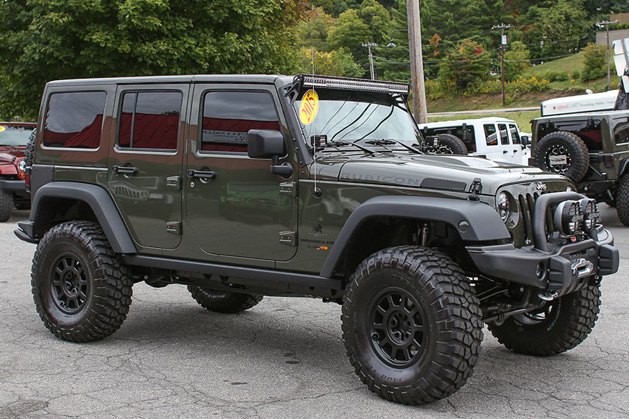 2015 Jeep Wrangler Rubicon Unlimited Tank HEMI Conversion